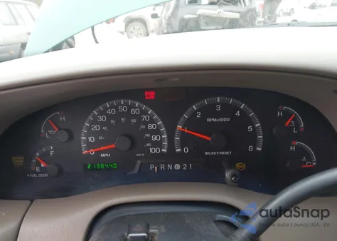 2000 Ford F-150 Lariat/Work Series/Xl/Xlt z USA, uszkodzony, nr VIN 1FTRX17L7YKA74315